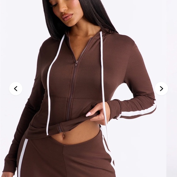 Fashion Nova: Tennis Courts Wide Leg Pant Set - Chocolate 🍫 - Picture 2 of 7